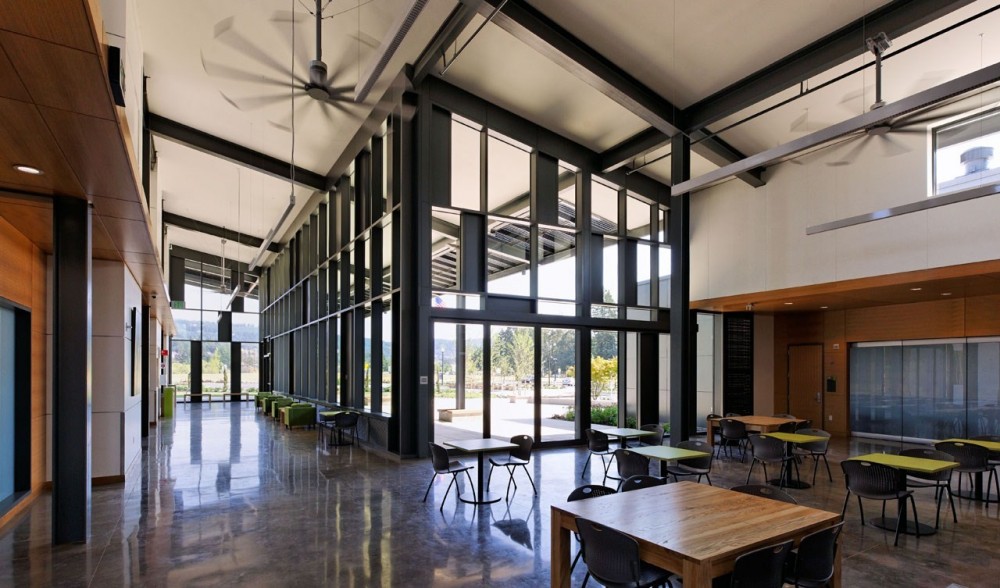 PCC Newberg Center / Hennebery Eddy Architects