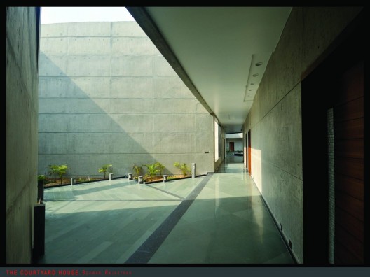 The Courtyard House / Sanjay Puri Architects PVT Ltd