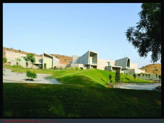 The Courtyard House / Sanjay Puri Architects PVT Ltd