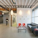 Atlassian Offices / Studio Sarah Willmer Atlassian Offices / Studio Sarah Willmer © Jasper Sanidad