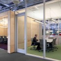Atlassian Offices / Studio Sarah Willmer Atlassian Offices / Studio Sarah Willmer © Jasper Sanidad