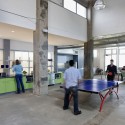 Atlassian Offices / Studio Sarah Willmer Atlassian Offices / Studio Sarah Willmer © Jasper Sanidad