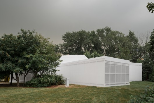 Garage Centre for Contemporary Arts Pavilion / Artem Kitaev, Nikolay Martynov, Leonid Slonimskiy, Maxim Spivakov, Artem Staborovskiy
