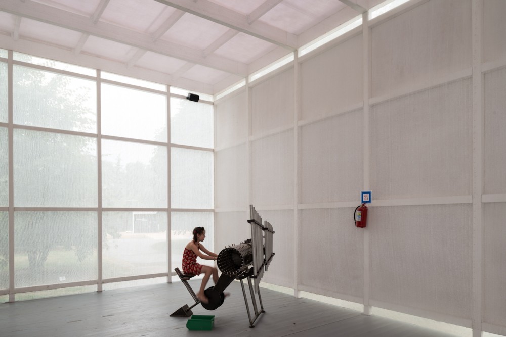 Garage Centre for Contemporary Arts Pavilion / Artem Kitaev, Nikolay Martynov, Leonid Slonimskiy, Maxim Spivakov, Artem Staborovskiy