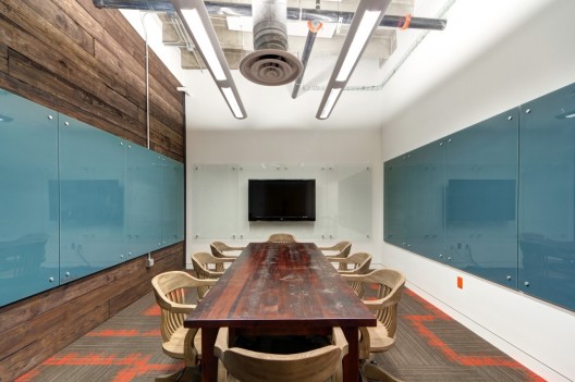 iProspect / VLK Architects
