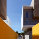 Housing Vitrolles / MDR Architectes Housing Vitrolles / MDR Architectes © Stéphane Chalmeau