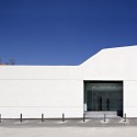 Bus Station / DTR Studio Bus Station / DTR Studio © Javier Callejas