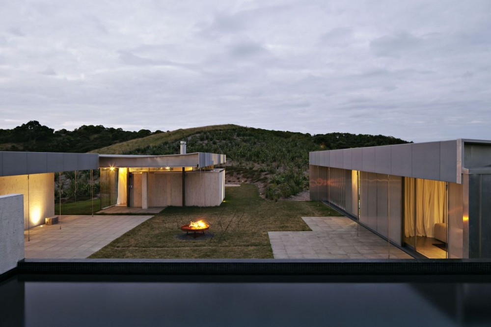 Island Retreat / Fearon Hay Architects