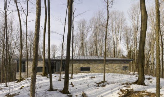 Bromont House / Paul Bernier Architecte
