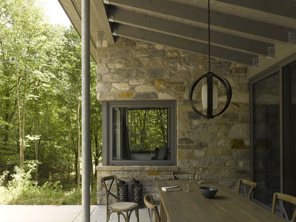 Bromont House / Paul Bernier Architecte
