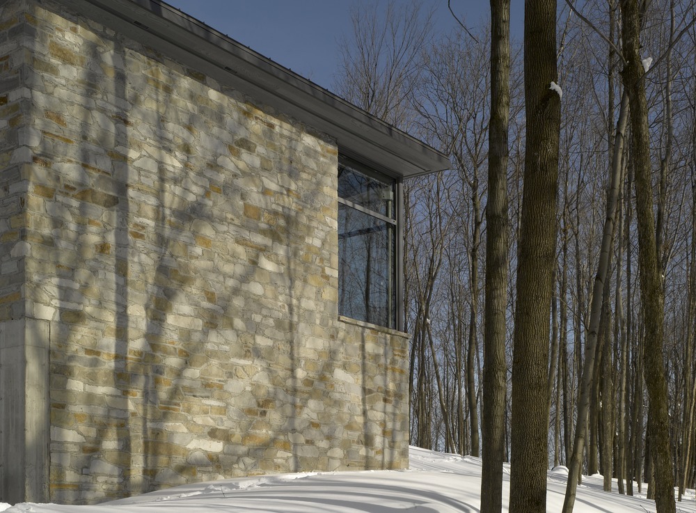 Bromont House / Paul Bernier Architecte