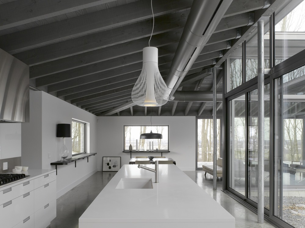 Bromont House / Paul Bernier Architecte