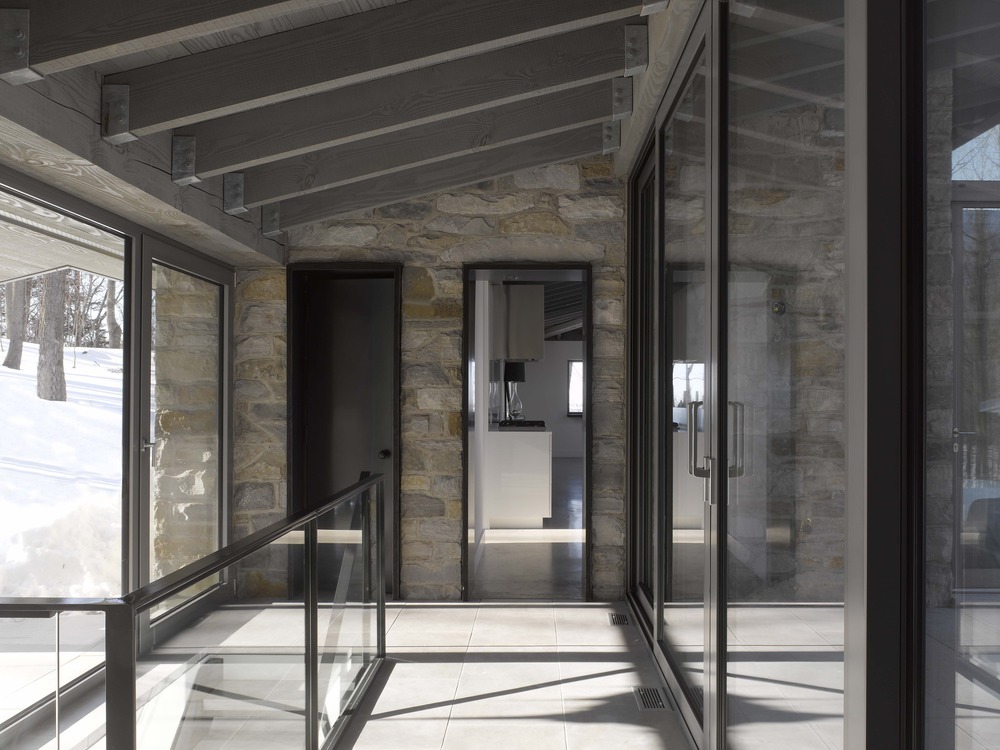 Bromont House / Paul Bernier Architecte