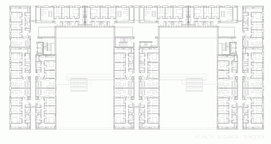108 Dwellings in Polígono Aeropuerto / Enrique Abascal García