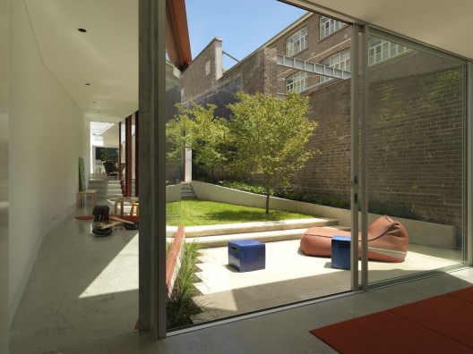 Annandale House / CO-AP