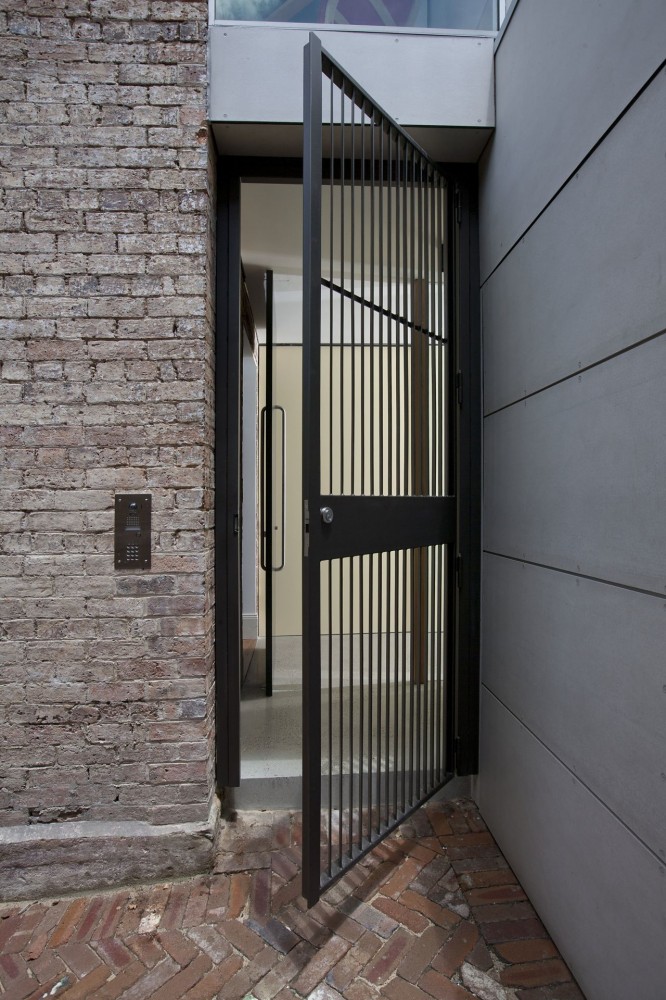 Annandale House / CO-AP