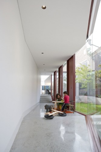 Annandale House / CO-AP