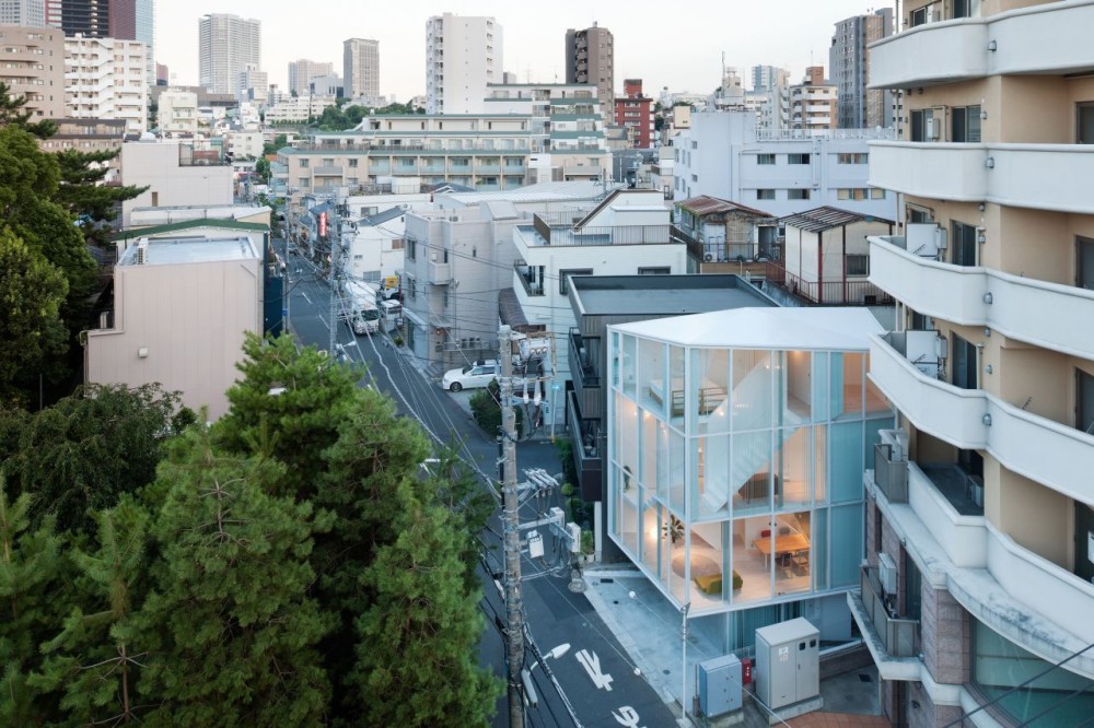 Life in spiral / Hideaki Takayanagi