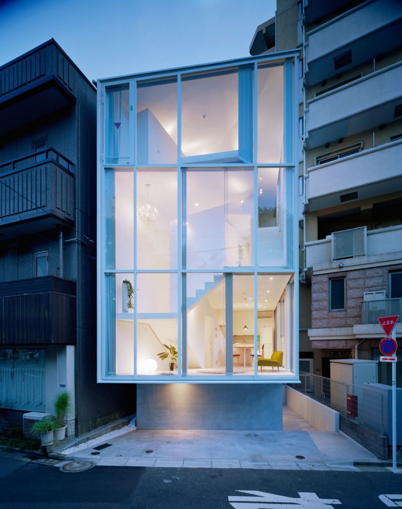 Life in spiral / Hideaki Takayanagi