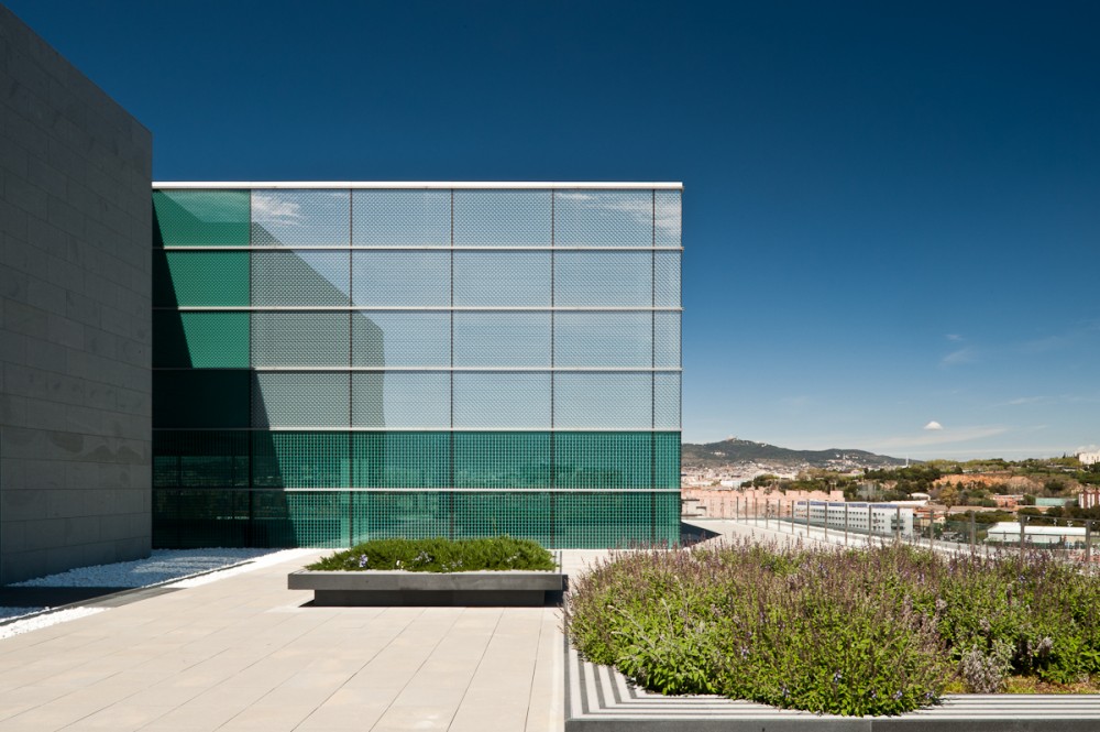 D38 Office / Arata Isozaki