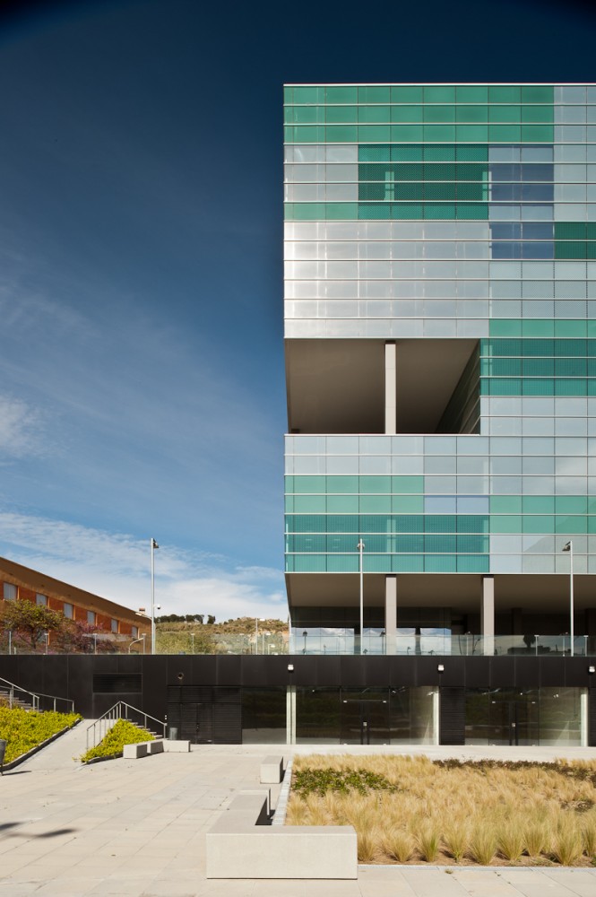D38 Office / Arata Isozaki