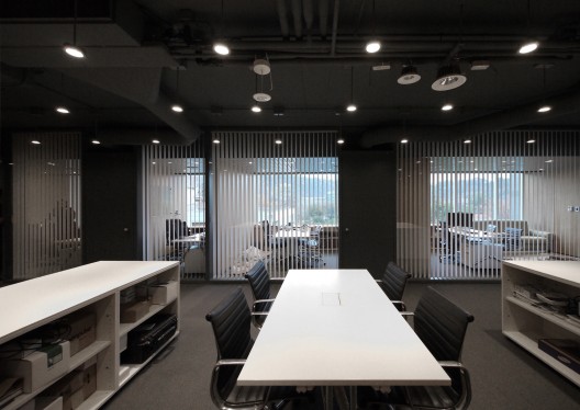 Led-LS / Amunátegui Valdés Architects