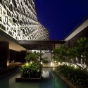 Intercontinental Sanya Resort / WOHA Intercontinental Sanya Resort / WOHA © Apostle Bingham-Hall