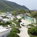 Intercontinental Sanya Resort / WOHA Intercontinental Sanya Resort / WOHA © Apostle Bingham-Hall