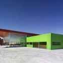 “Los Almendros” Social Center / Ferrer Arquitectos “Los Almendros” Social Center / Ferrer Arquitectos © David Frutos
