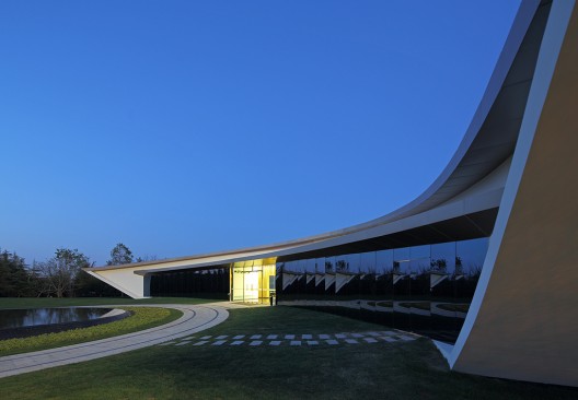 Weihai Pavilion / Make Architects