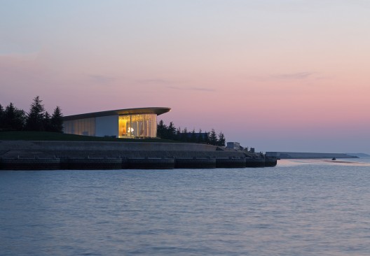 Weihai Pavilion / Make Architects