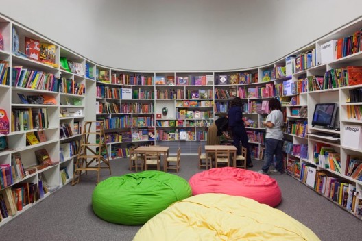 Livraria da Vila / Isay Weinfeld