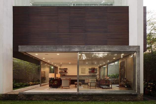 Terra Nova House / Isay Weinfeld