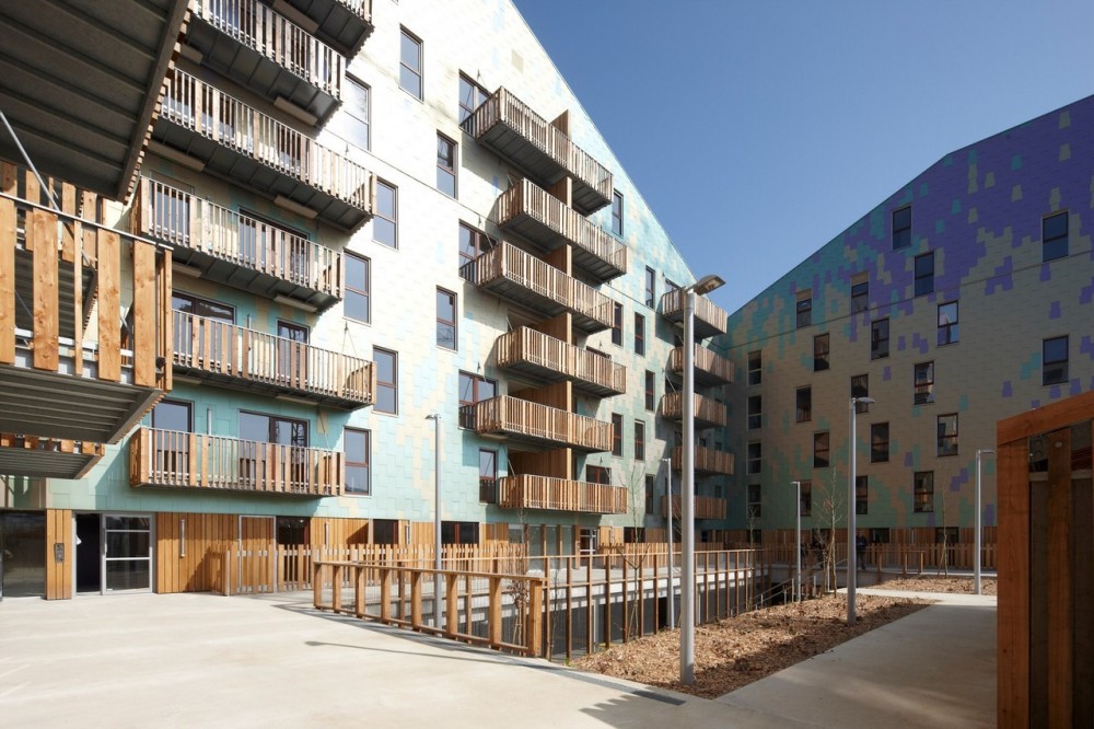 Roller Coaster / Peripheriques Architectes + BERRANGER & VINCENT Architectes