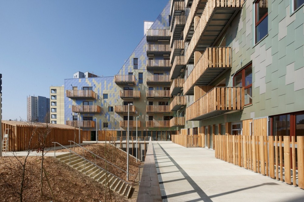 Roller Coaster / Peripheriques Architectes + BERRANGER & VINCENT Architectes