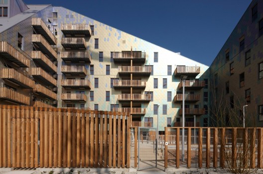 Roller Coaster / Peripheriques Architectes