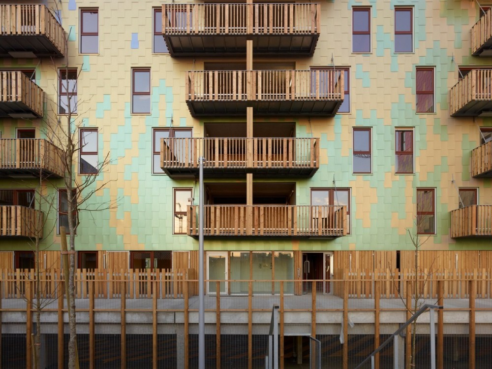 Roller Coaster / Peripheriques Architectes + BERRANGER & VINCENT Architectes