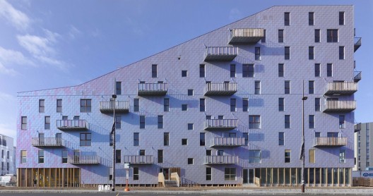 Roller Coaster / Peripheriques Architectes