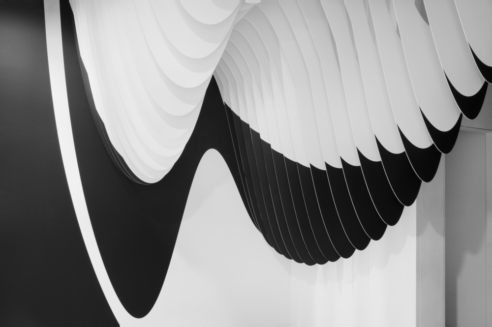 Aqua at Dover Street Market / Zaha Hadid Architects
