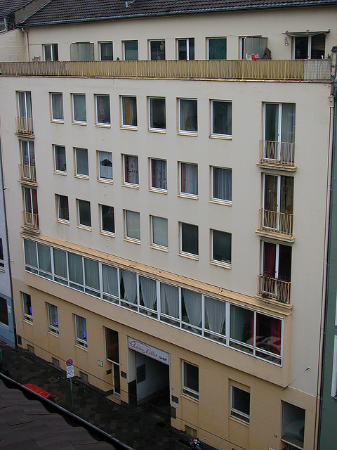 Random Special Places: Kling Klang Kraftwerk studio