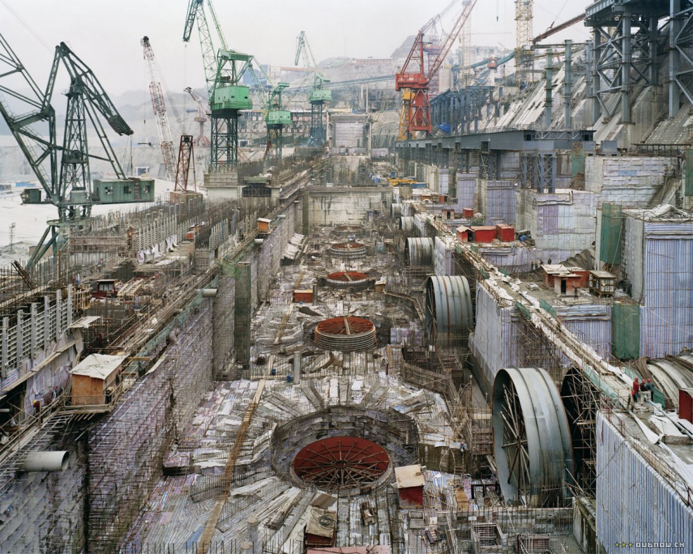 Films & Architecture: “Manufactured Landscapes”