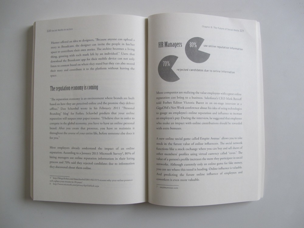 Social Media in Action: Comprehensive Guide for Architecture, Engineering, Planning and Environmental Consulting Firms / Amanda Walter & Holly Berkley