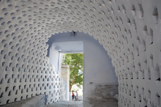 Daphne – Installation for Santorini Biennale 2012 (2)