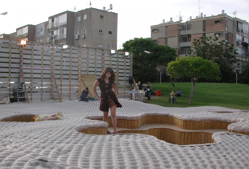 “the REAL estate” / AL/Arch