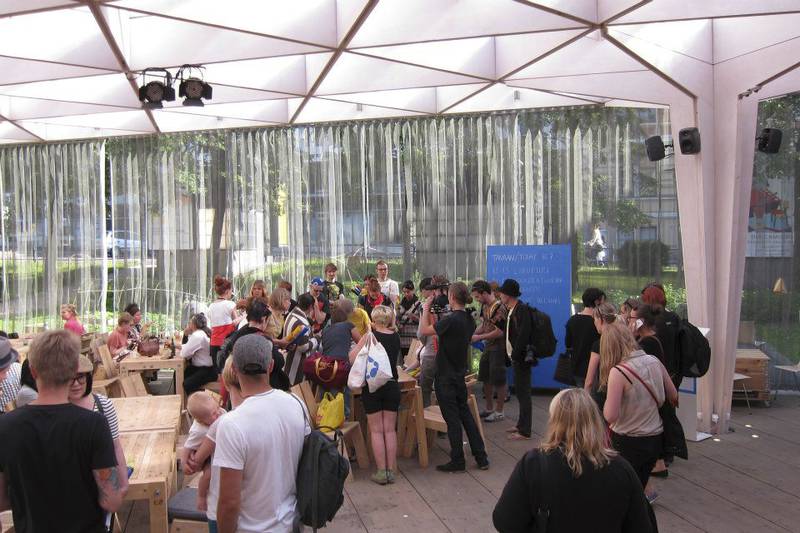 World Design Capital Helsinki 2012 Pavilion / Aalto University Wood Studio