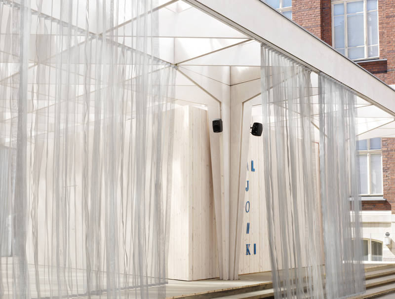 World Design Capital Helsinki 2012 Pavilion / Aalto University Wood Studio