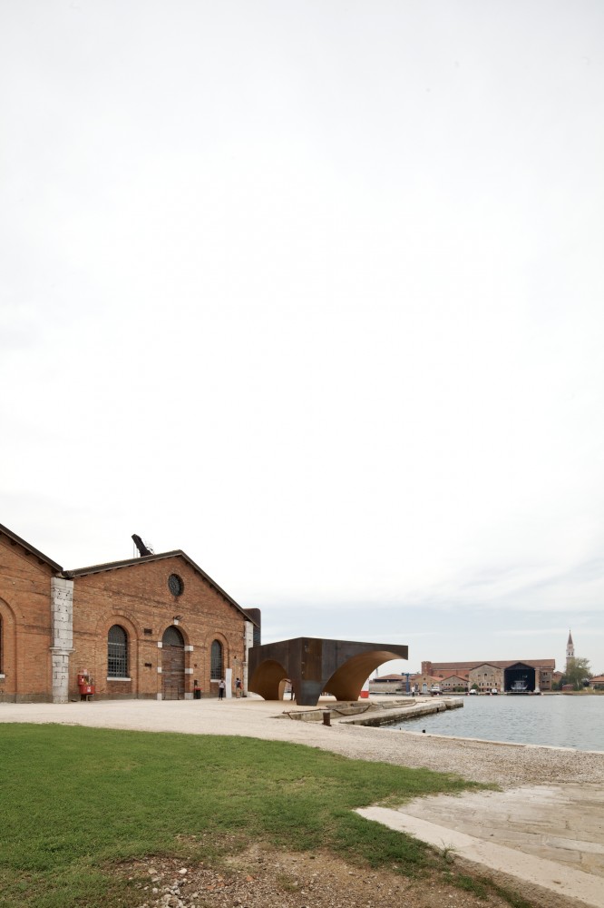 Venice Biennale 2012: Radix / Aires Mateus