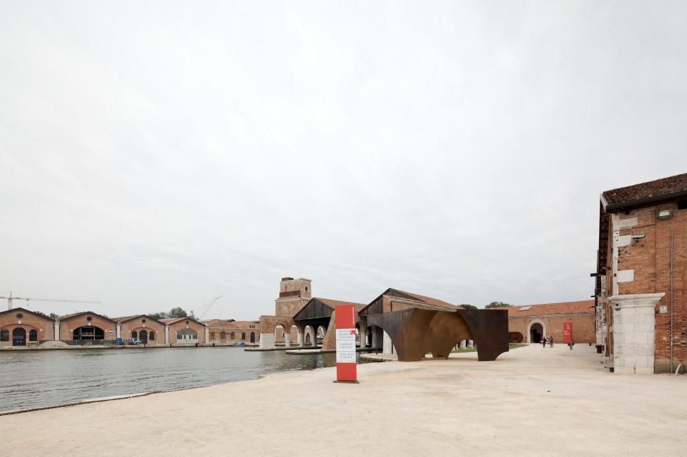 Venice Biennale 2012: Radix / Aires Mateus