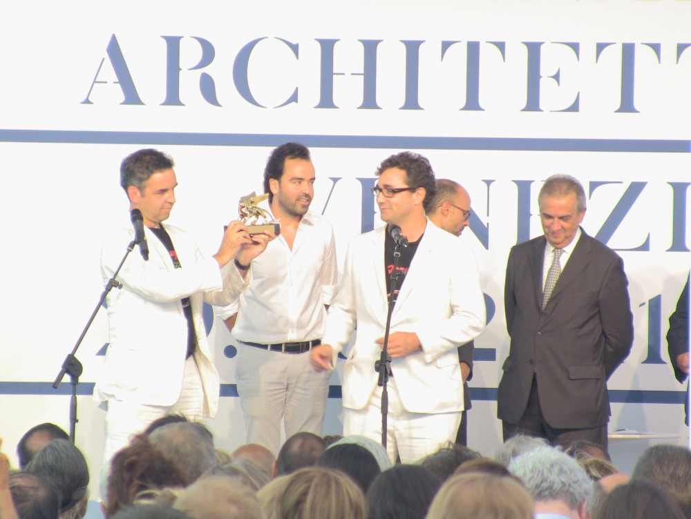 Venice Biennale 2012: Awards ceremony, big winners: Alvaro Siza, Japan and Urban Think Tank
