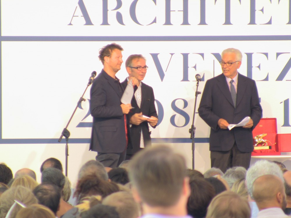 Venice Biennale 2012: Awards ceremony, big winners: Alvaro Siza, Japan and Urban Think Tank